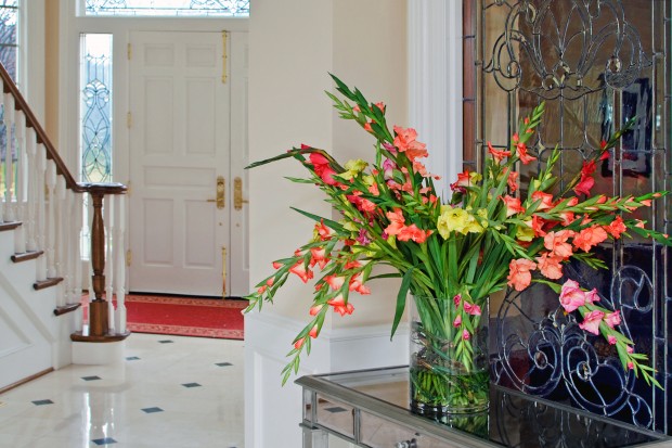 Buckland Hall Road, 13308_foyer.jpg